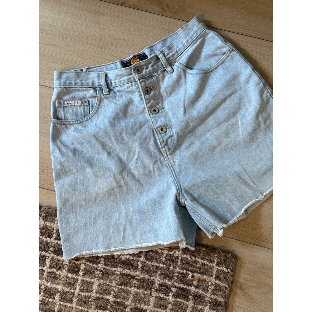 Vintage Route 66 Light Wash Denim Jean Shorts | Button Fly | Raw Hem ✨